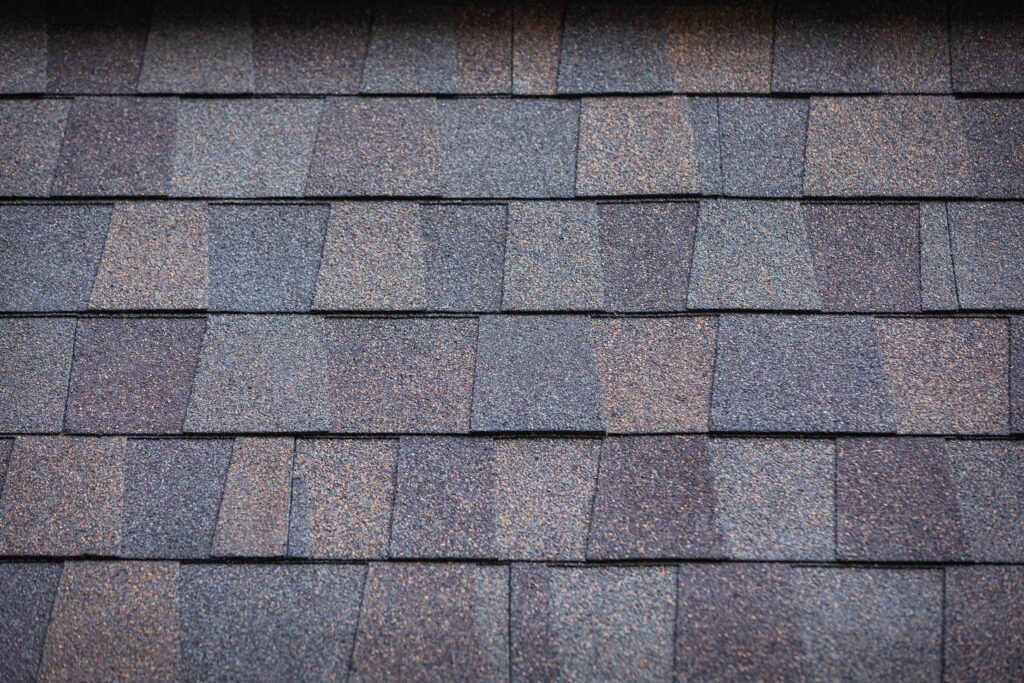 Roofing shingle